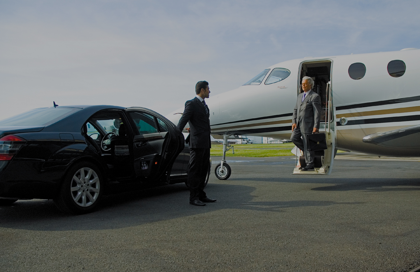 airport limo service